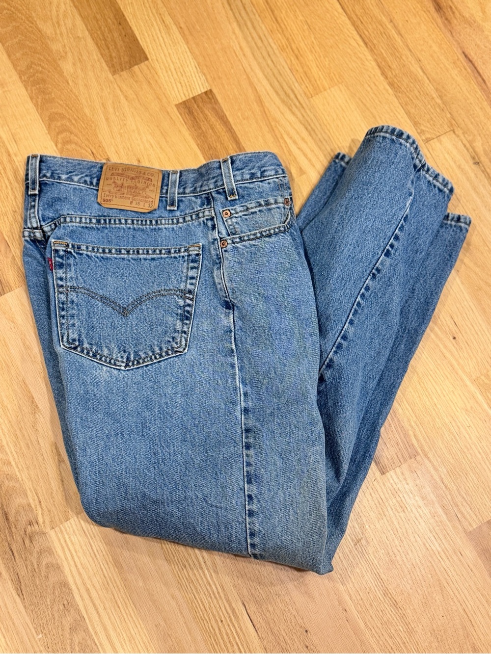 VTG Levi's Light Blue Straight-Leg Jeans W38 / L32